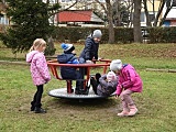 Nowy plac zabaw przy SP 2 w Świdnicy