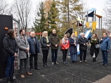 Nowy plac zabaw przy SP 2 w Świdnicy