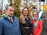 Nowy plac zabaw przy SP 2 w Świdnicy