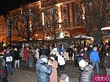 [FOTO] Świdniczanie murem za wolnością mediów