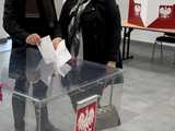 [FOTO] Samorządowcy, parlamentarzyści i europosłowie przy urnach wyborczych