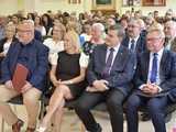 [FOTO] Uroczysta Sesja Rady Miejskiej w Żarowie. Nagrodzono sportowców oraz byłych samorządowców