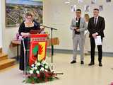 [FOTO] Uroczysta Sesja Rady Miejskiej w Żarowie. Nagrodzono sportowców oraz byłych samorządowców