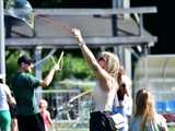[WIDEO/FOTO] Tysiące baniek, mydlana wyspa i mnóstwo dobrej zabawy. Trwa 8. Mydlany Park Festiwal w Żarowie