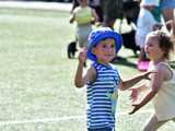 [WIDEO/FOTO] Tysiące baniek, mydlana wyspa i mnóstwo dobrej zabawy. Trwa 8. Mydlany Park Festiwal w Żarowie