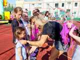 [FOTO] Uczestnicy zajęć w GCKiS Żarów zaprezentowali swoje prace artystyczne