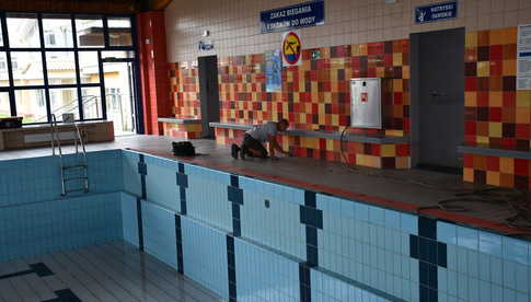 [FOTO] Trwa modernizacja Wodnego Centrum Rekreacji i Hali Sportowej w Świebodzicach 