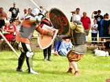 [FOTO] Rycerskie pojedynki, turniej szachowy i pokaz ognia. Ruszył XII Turniej Rycerski w Strzegomiu