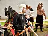 [FOTO] Rycerskie pojedynki, turniej szachowy i pokaz ognia. Ruszył XII Turniej Rycerski w Strzegomiu