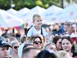 [NOWE ZDJĘCIA/WIDEO] Myslovitz i Łydka Grubasa porwali strzegomską publiczność na zakończenie Święta Granitu