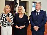 [FOTO] Zakończenie wieloletniej pracy na rzecz miasta i uhonorowanie radnego oraz prezydent
