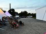 [FOTO] Seanse na leżakach w malowniczej scenerii i dojazd amerykańskim schoolbusem. Ruszył 14. Żarowski Festiwal Filmowy