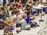[FOTO] Świdnicki Rynek znów zamienia się w scenę – ruszył 27. Festiwal Teatru Otwartego!