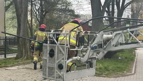 Burze nadchodzą. IMGW ostrzega mieszkańców powiatu świdnickiego – obowiązuje alert pogodowy