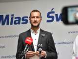 [FOTO, WIDEO] Jesteśmy samodzielni energetycznie Świebodzice inwestują w modernizację Wodnego Cetrum Rekreacji