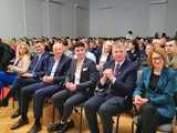 [FOTO] Najlepsi uczniowie klas maturalnych w naszym powiecie zostali wyróżnieni podczas uroczystego zakończenia roku