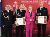 [FOTO] W Ząbkowicach uroczyście nagrodzono i uhonorowano strażaków z naszego powiatu 
