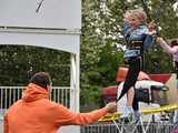 [FOTO] lokalnyFEST! trwa w najlepsze. Patrycja Grzelaczyk-Korchan rozpoczęła niedzielne koncerty Ziębice FEST 2025