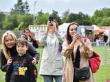 [FOTO] lokalnyFEST! trwa w najlepsze. Patrycja Grzelaczyk-Korchan rozpoczęła niedzielne koncerty Ziębice FEST 2025