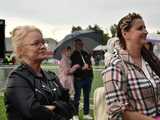 [FOTO] lokalnyFEST! trwa w najlepsze. Patrycja Grzelaczyk-Korchan rozpoczęła niedzielne koncerty Ziębice FEST 2025