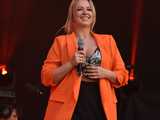 [FOTO] lokalnyFEST! trwa w najlepsze. Patrycja Grzelaczyk-Korchan rozpoczęła niedzielne koncerty Ziębice FEST 2025