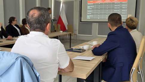 [FOTO] Czy gminy stracą wsparcie dla komunikacji? Nowa ustawa zmienia zasady gry